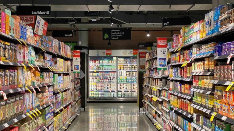 Ce supermarché est encore moins cher que Leclerc ! Des offres jamais vues grâce à cette astuce…